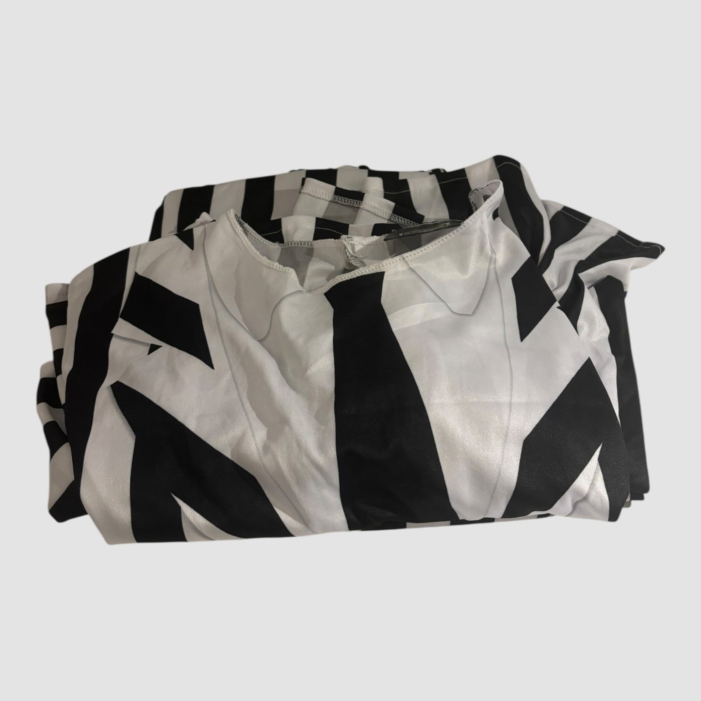 Fato Beetlejuice Adulto – Camisola e Calças às Riscas Preto e Branco (Oficial/Licenciado) Rubies
