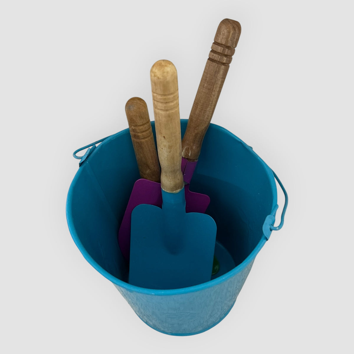 Conjunto de Praia Infantil – Balde + Pá + Ancinho + Pá de Jardim