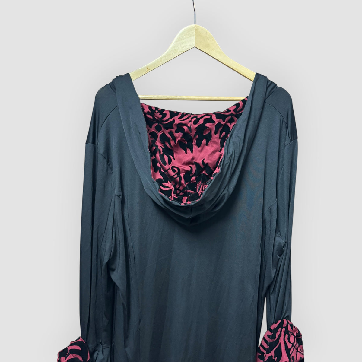Vestido Medieval Gótico Mulher XXL com Chapéu – Carnaval / Halloween