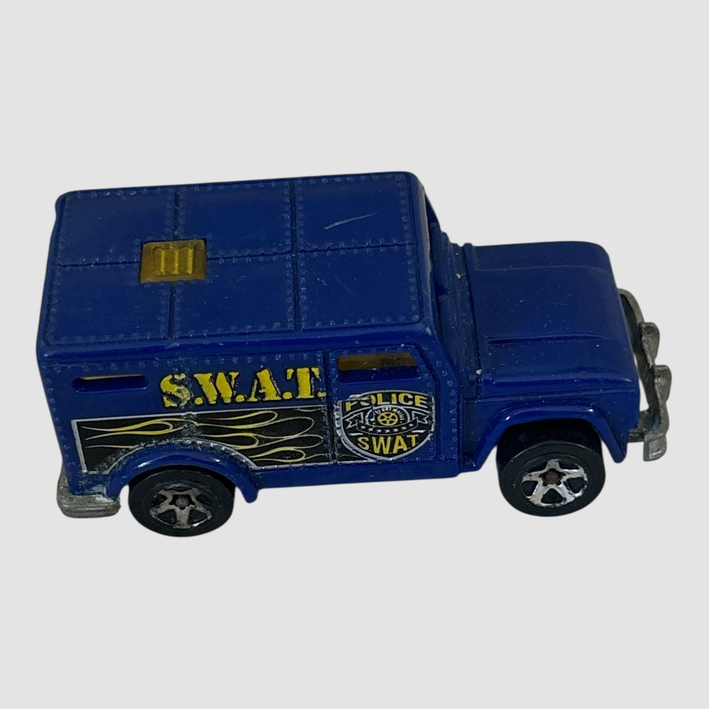 Carrinha miniatura Hot Wheels SWAT Police azul 1:64