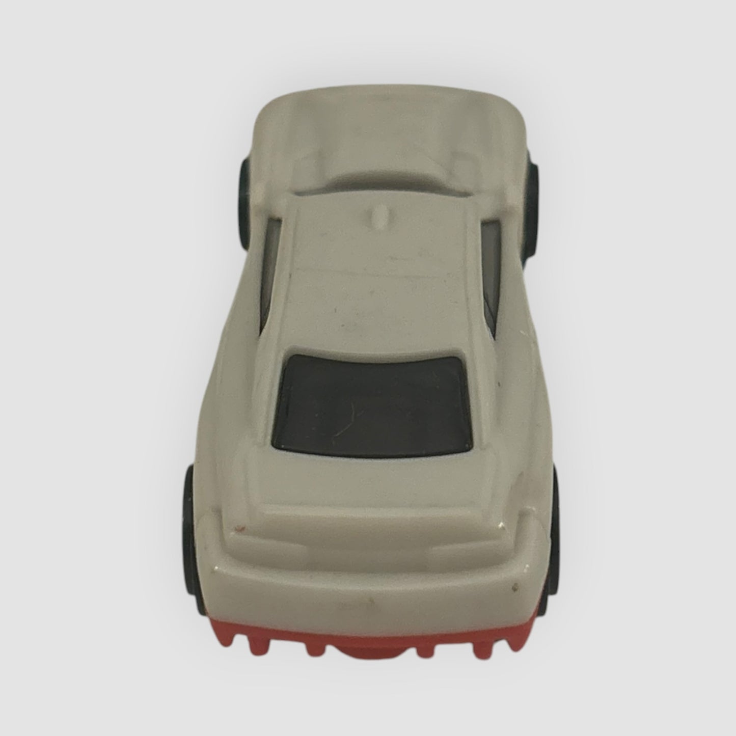 Hot Wheels McDonald’s 2019 Carro Desportivo Branco Miniatura