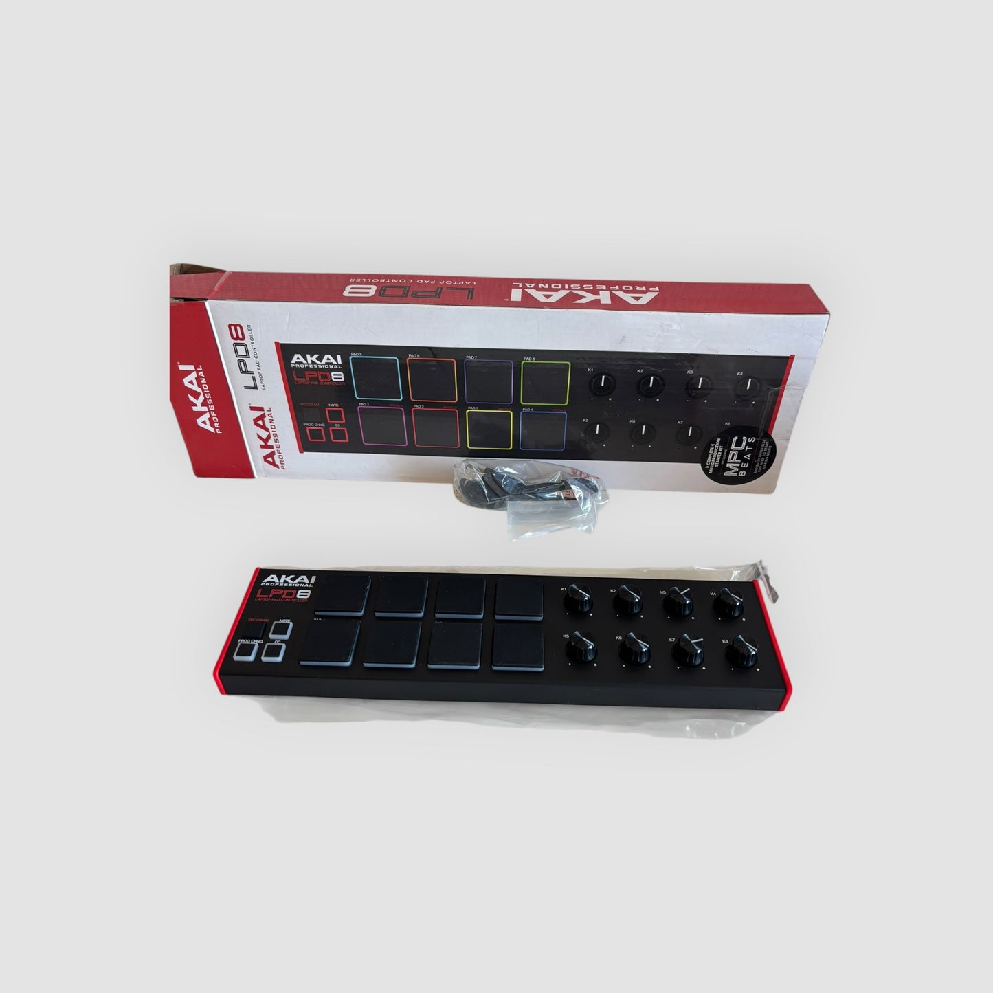 Akai Professional LPD8 Controlador midi usb | 8 Pads e 8 Knobs