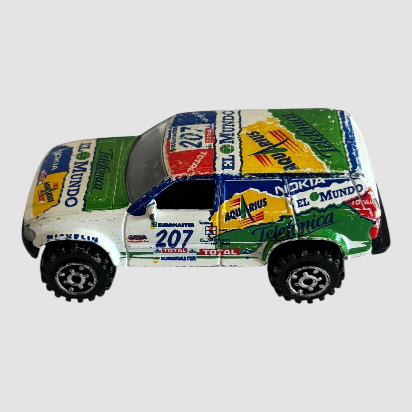 Ford Explorer Guisval miniatura rally Telefónica El Mundo