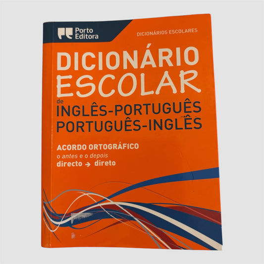 Dicionário Escolar Português-Inglês