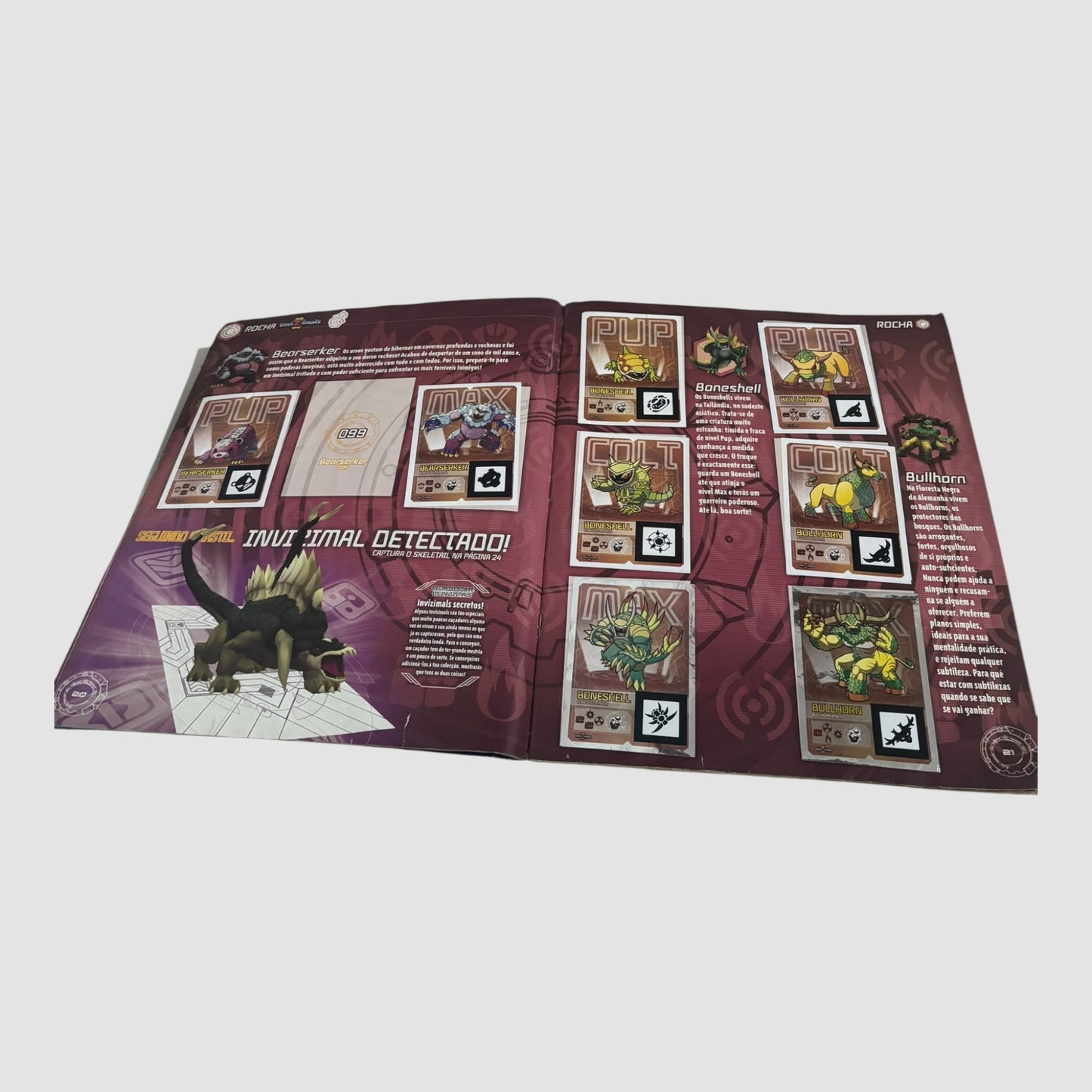 Caderneta Invizimals Panini em falta 47 Cromos