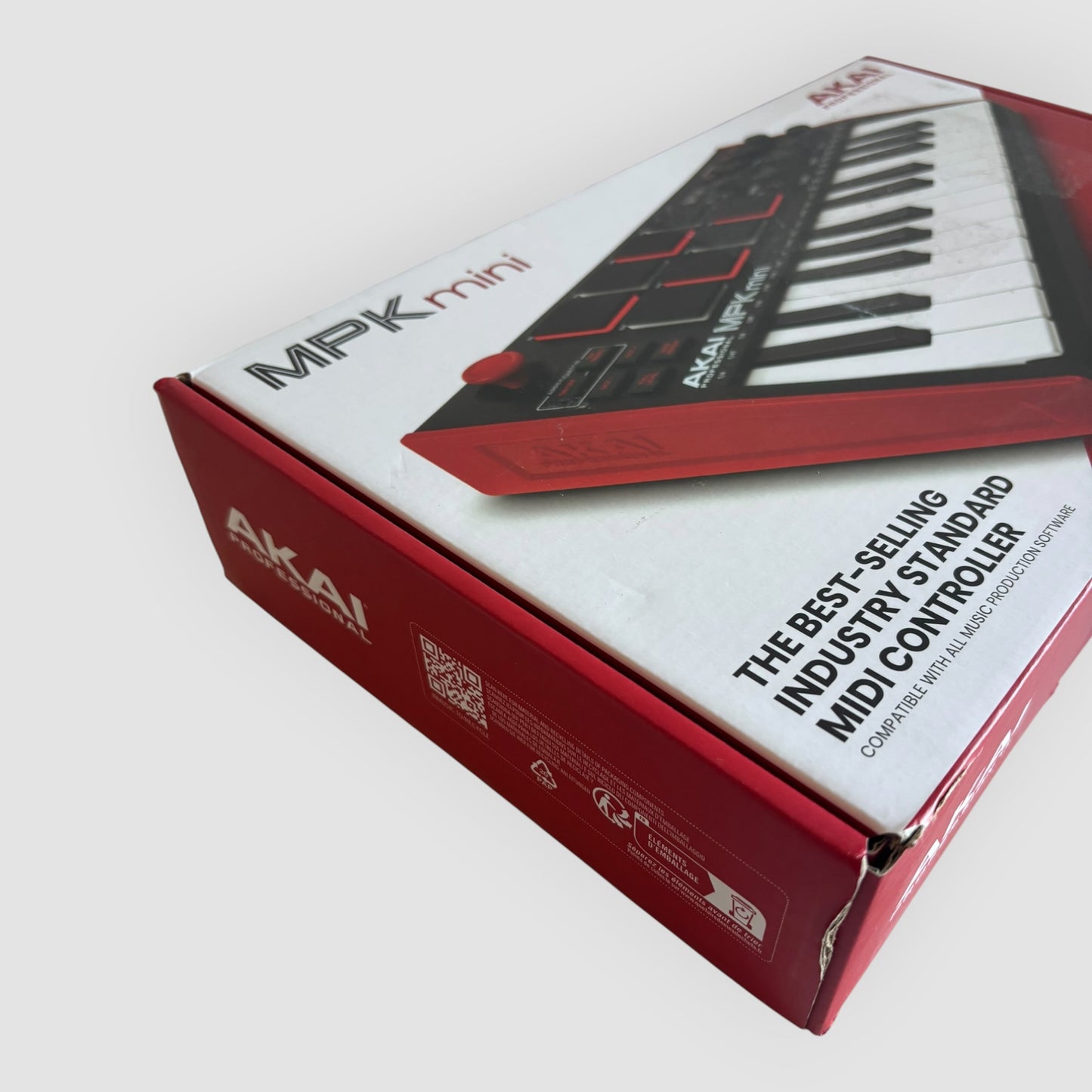 Akai Professional MPK Mini MK3  Teclado Controlador MIDI usb 25 Teclas  Novo