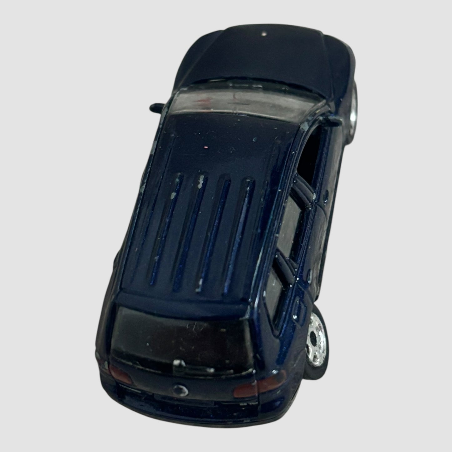 Carro miniatura Welly Peugeot 806