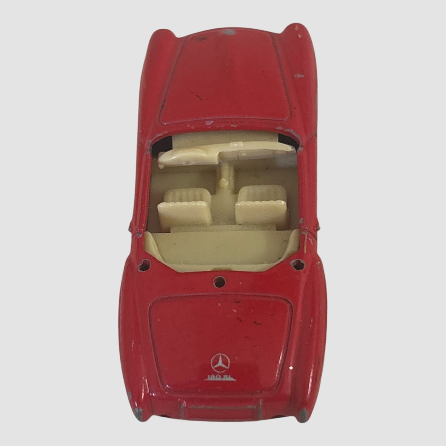 Miniatura carro descapotável clássico vermelho Welly