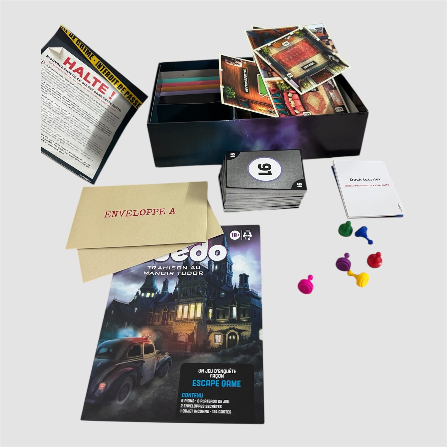 Cluedo Escape Game “Traição no Solar Tudor” – jogo de tabuleiro Hasbro Francês