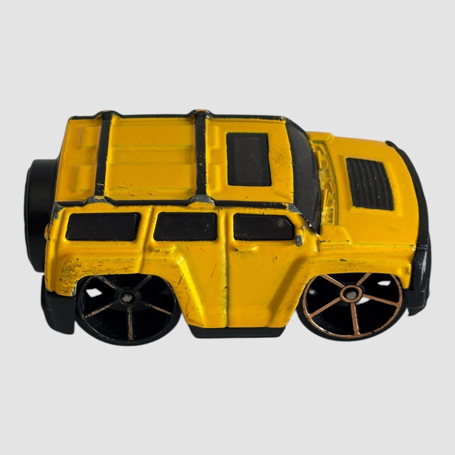 Hummer H3 Hot Wheels miniatura
