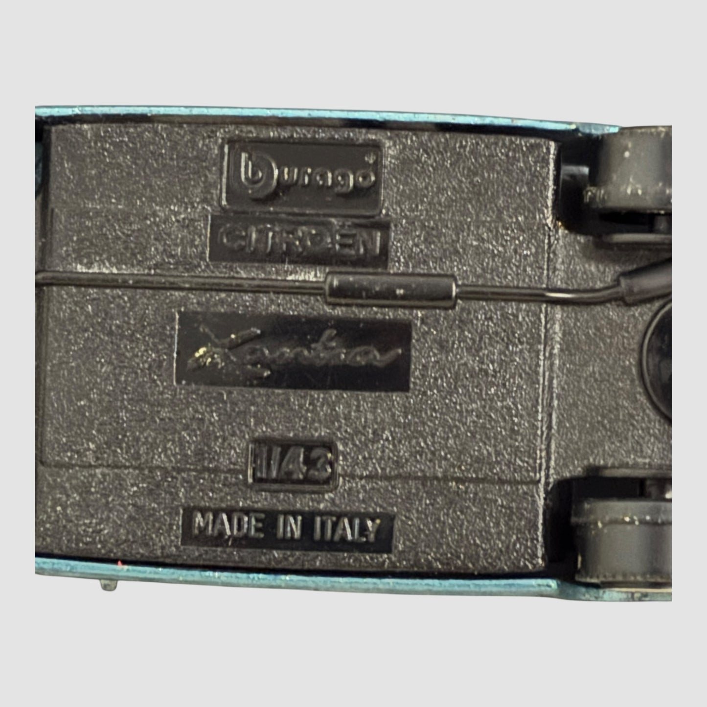 Carro Bburago Citroen Xantia 1/43