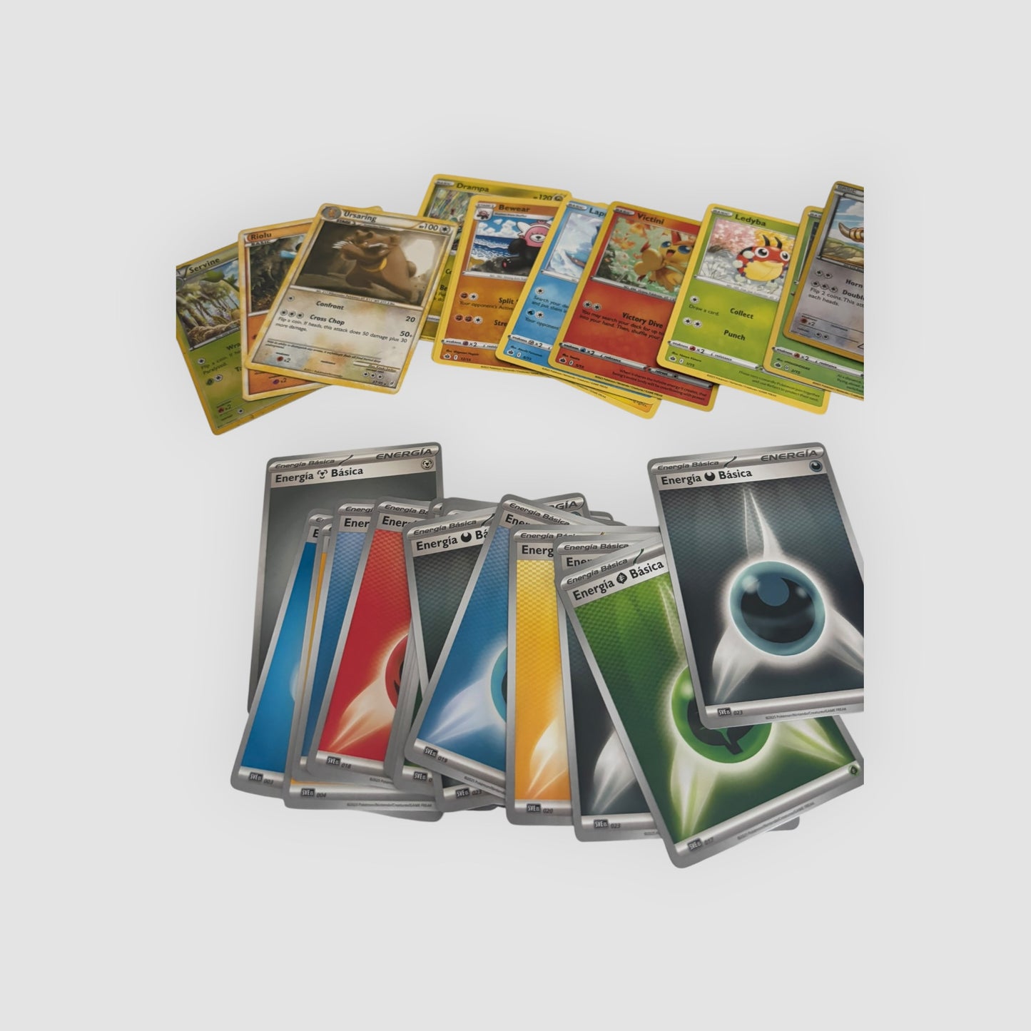 Pokémon TCG - Lote 12 Cartas + 15 Energias