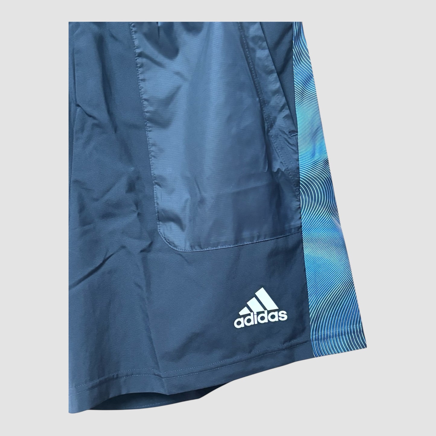 Calções adidas Aeroready tamanho M Novos