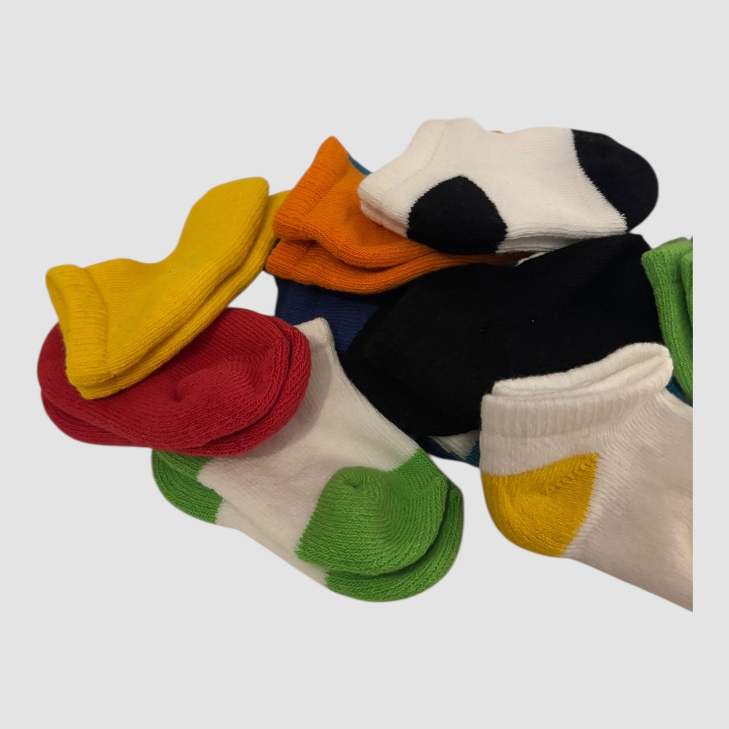 Pack 13 Pares de Meias acolchoadas Criança Amazon Essentials 2-3 Anos Multicolor