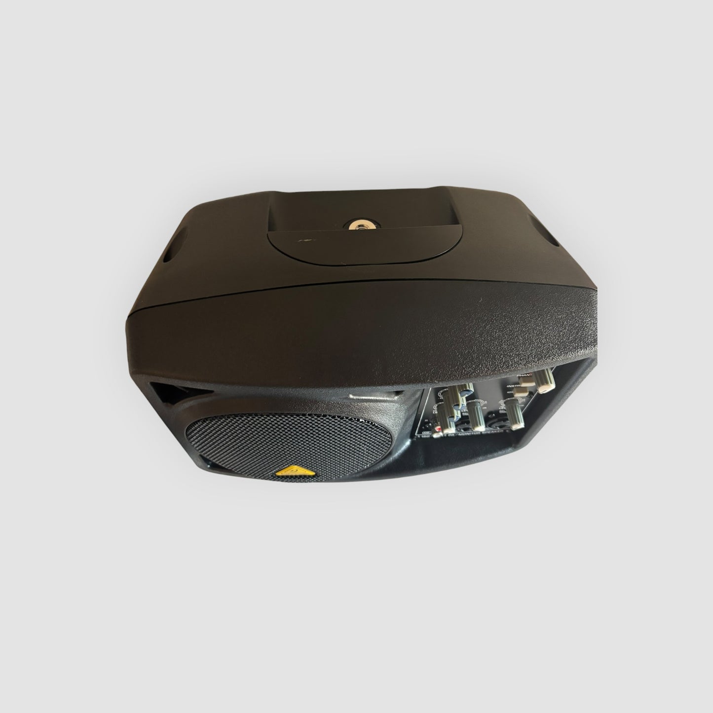 Coluna Monitor Behringer Eurolive B205D 150W PA Speaker