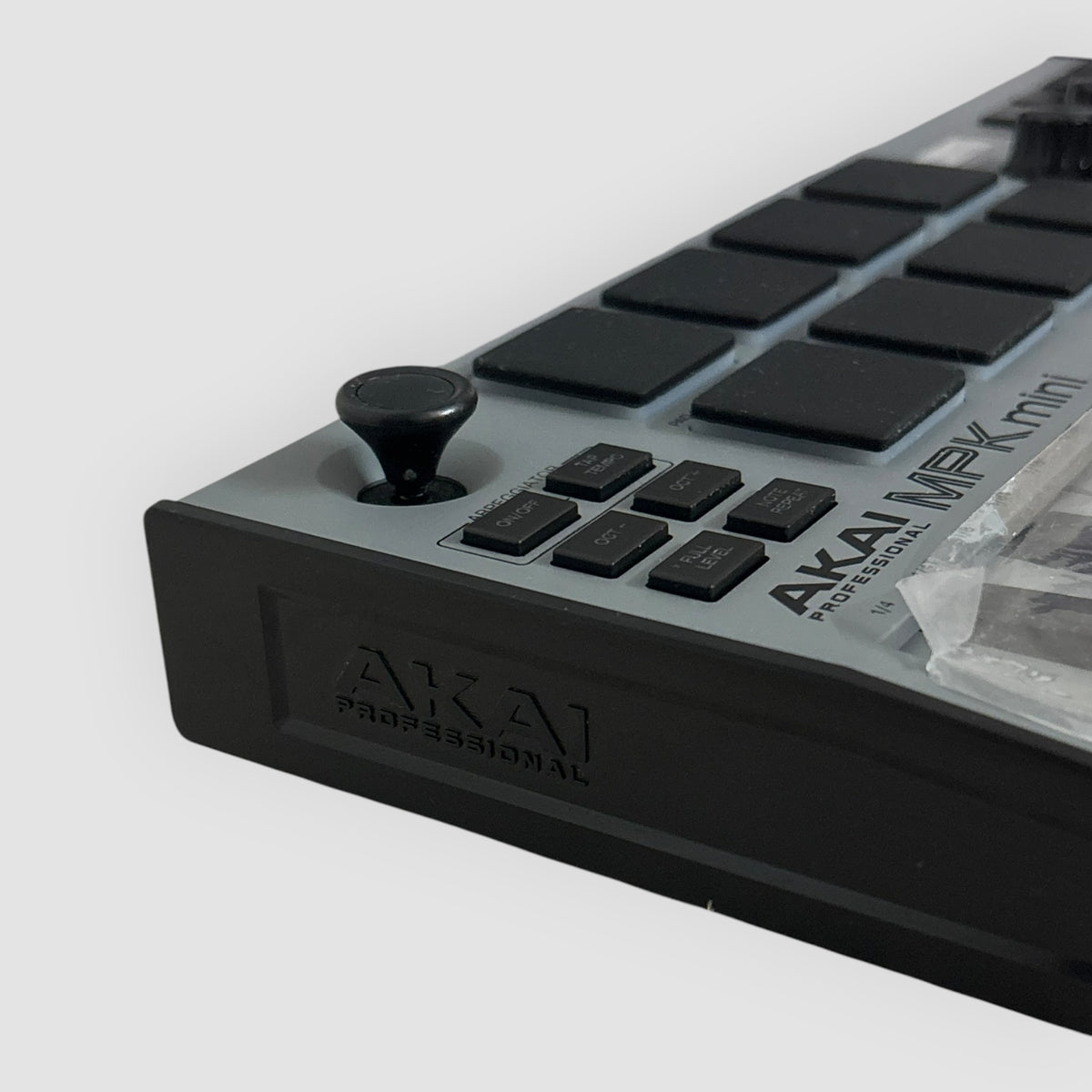 Teclado midi AKAI Professional MPK Mini MK3 – Special Edition Grey – Cinzento – Novo
