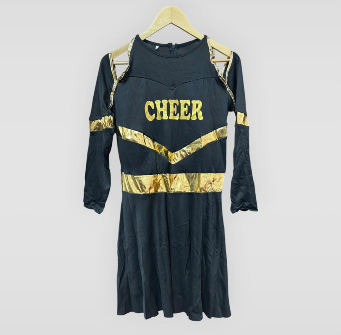 Disfarce de Cheerleader / Animadora de Claque – Tamanho L – Com Pompons e Meias
