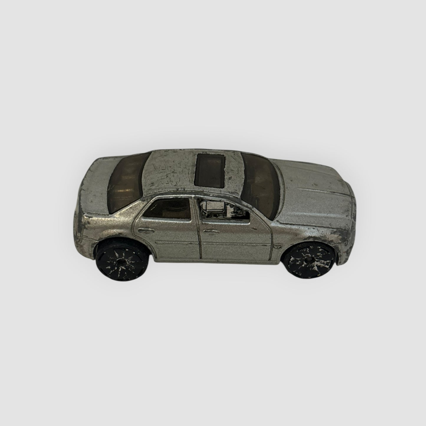 Hot Wheels Chrysler 300C Prata