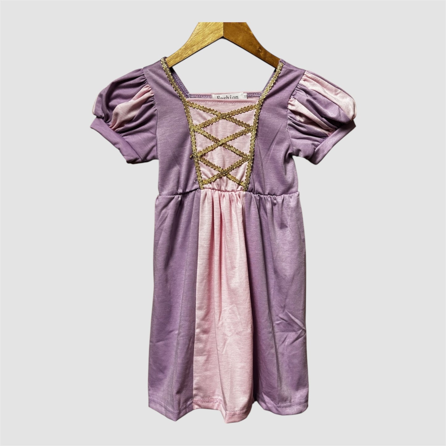 Vestido de princesa 3/4 anos com etiqueta