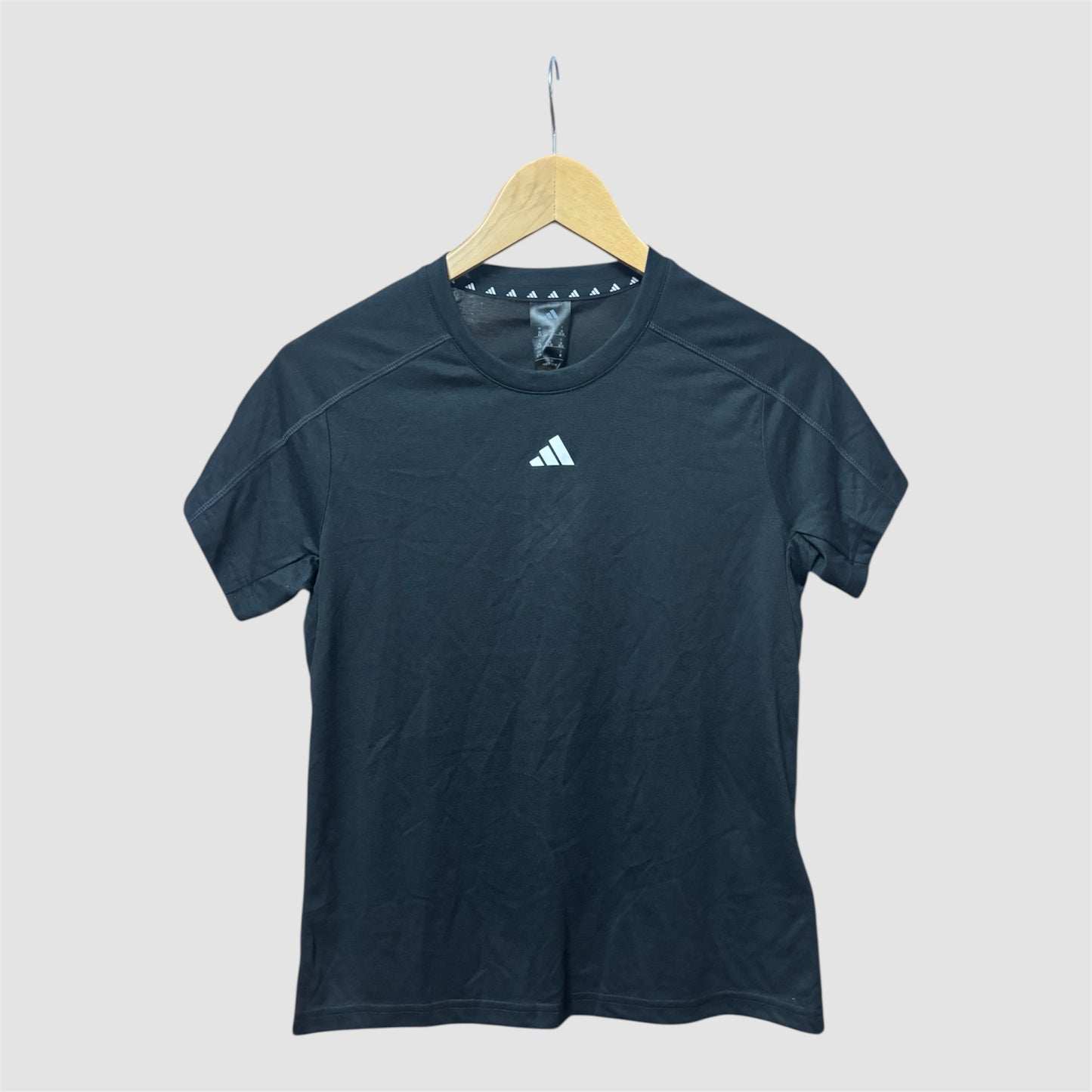 T-Shirt Adidas Aeroready Train Performance Mulher XS Nova