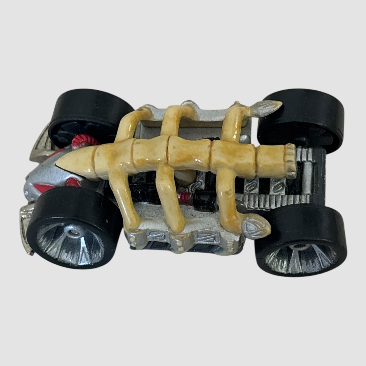 Carro miniatura Disney fantasia esqueleto