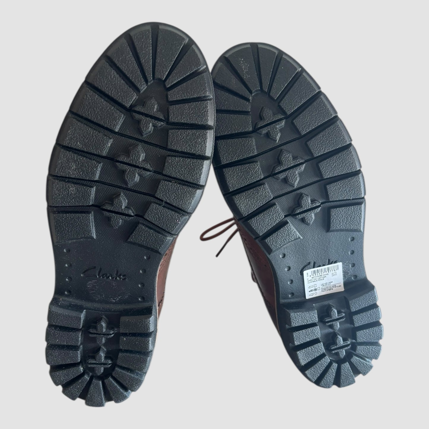 Sapatos Clarks Batcombe Wing tamanho 41 Novos