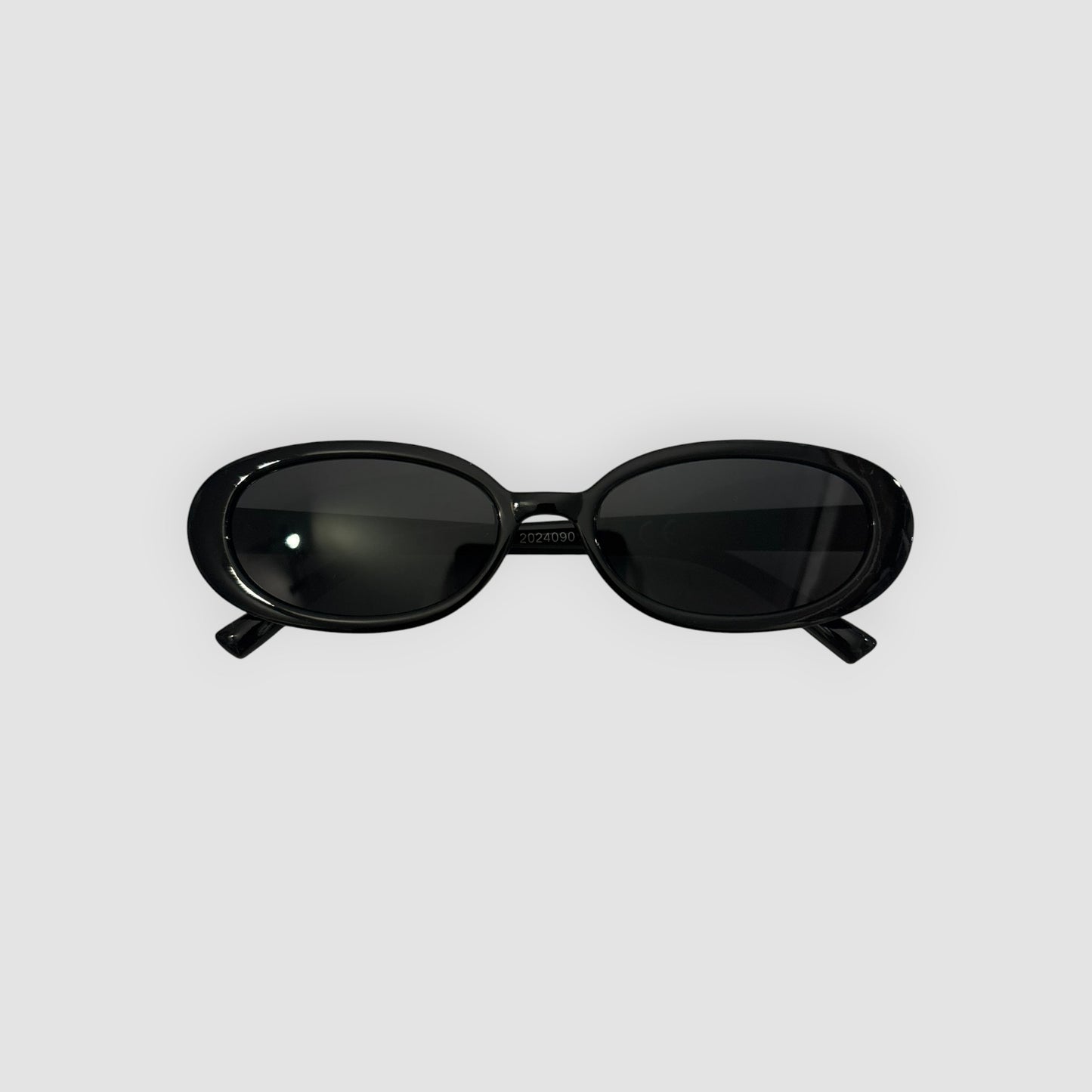 Óculos de Sol Pretos Estilo Retro/Vintage – Como Novos