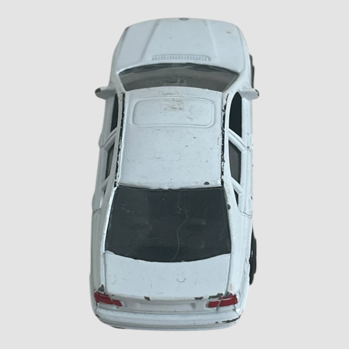 BMW 535i branco miniatura Welly