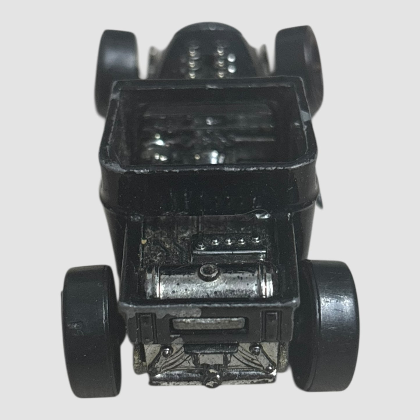 Carro miniatura Bone Shaker preto