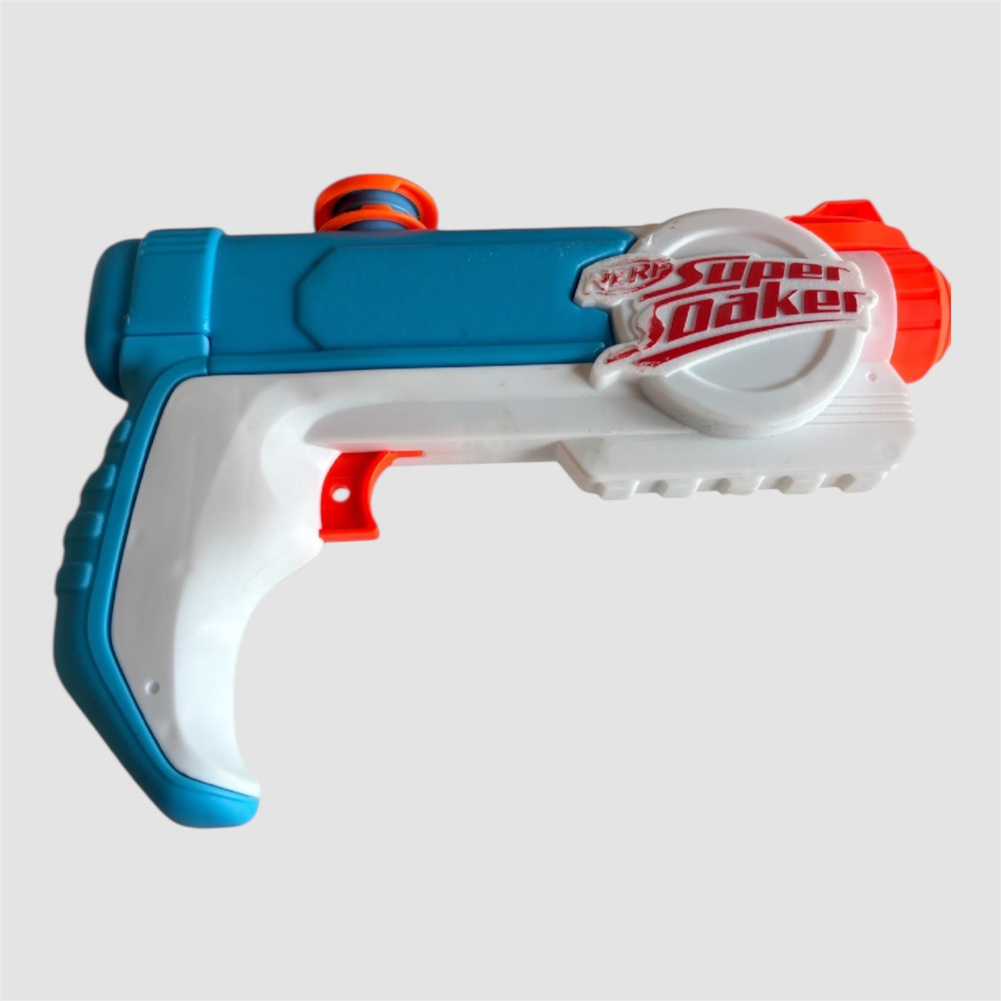 Pistola de água SuperSoaker Piranha Nerf
