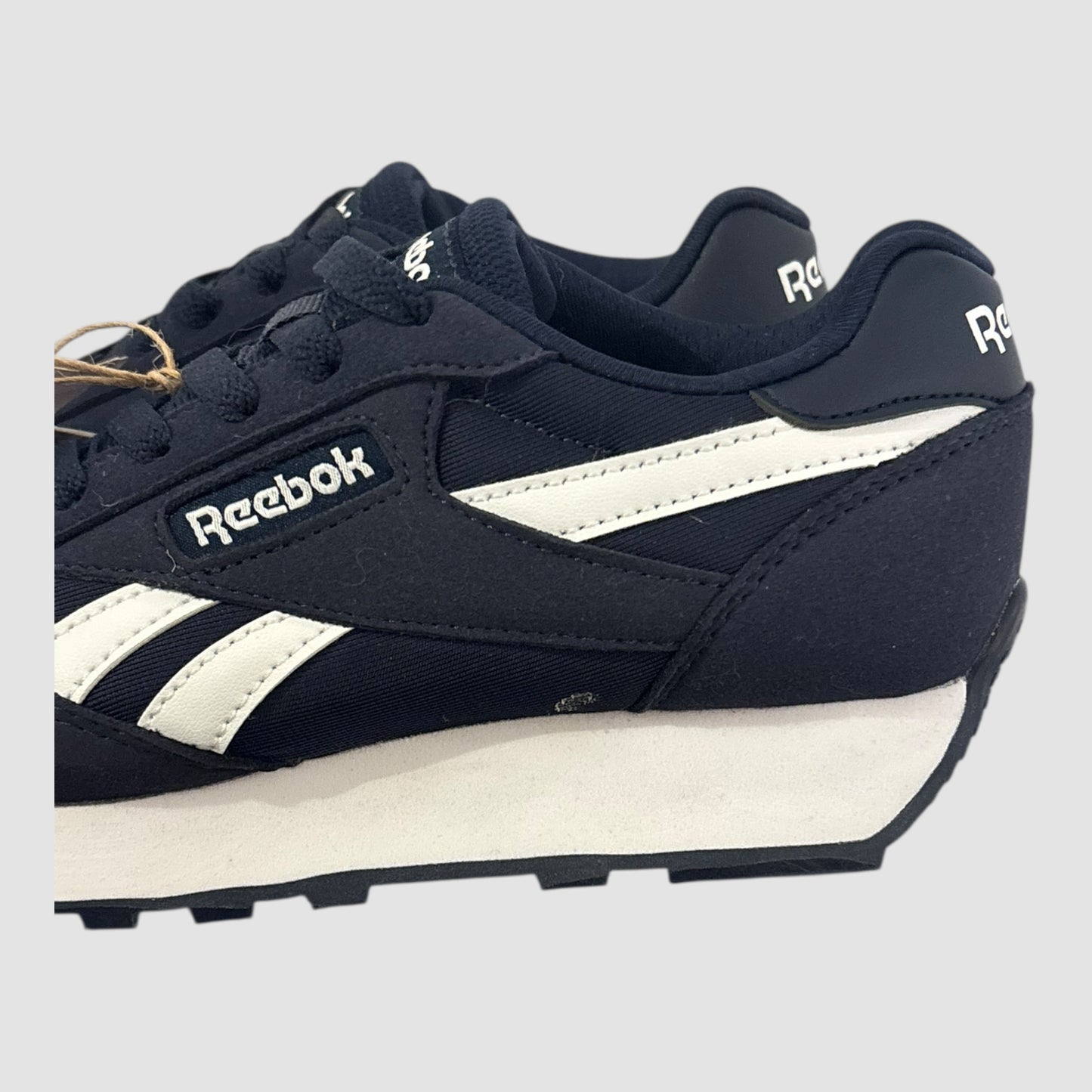 Sapatilhas Reebok Rewind Run Azul Marinho e Branco Tamanho 34.5 Novas