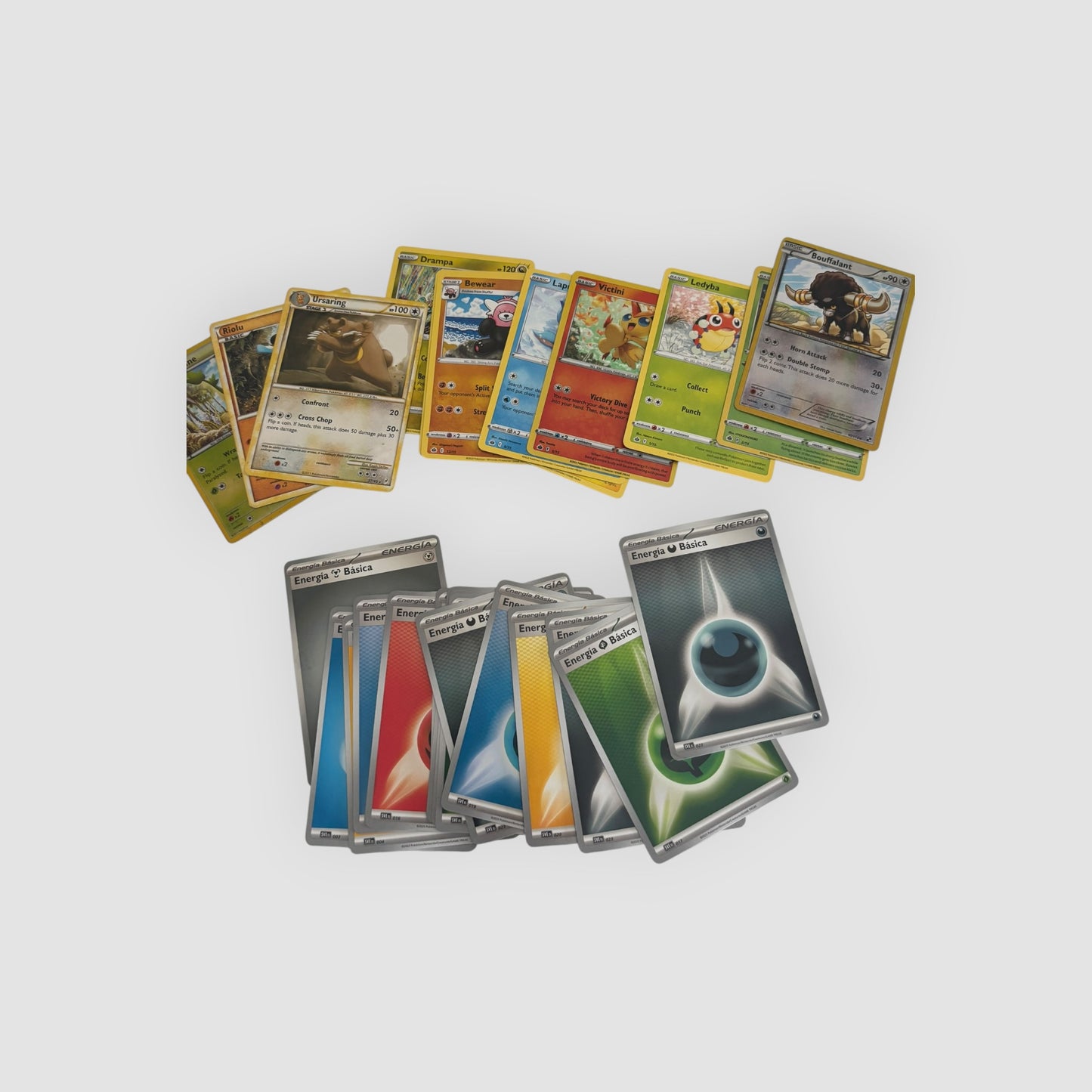 Pokémon TCG - Lote 12 Cartas + 15 Energias