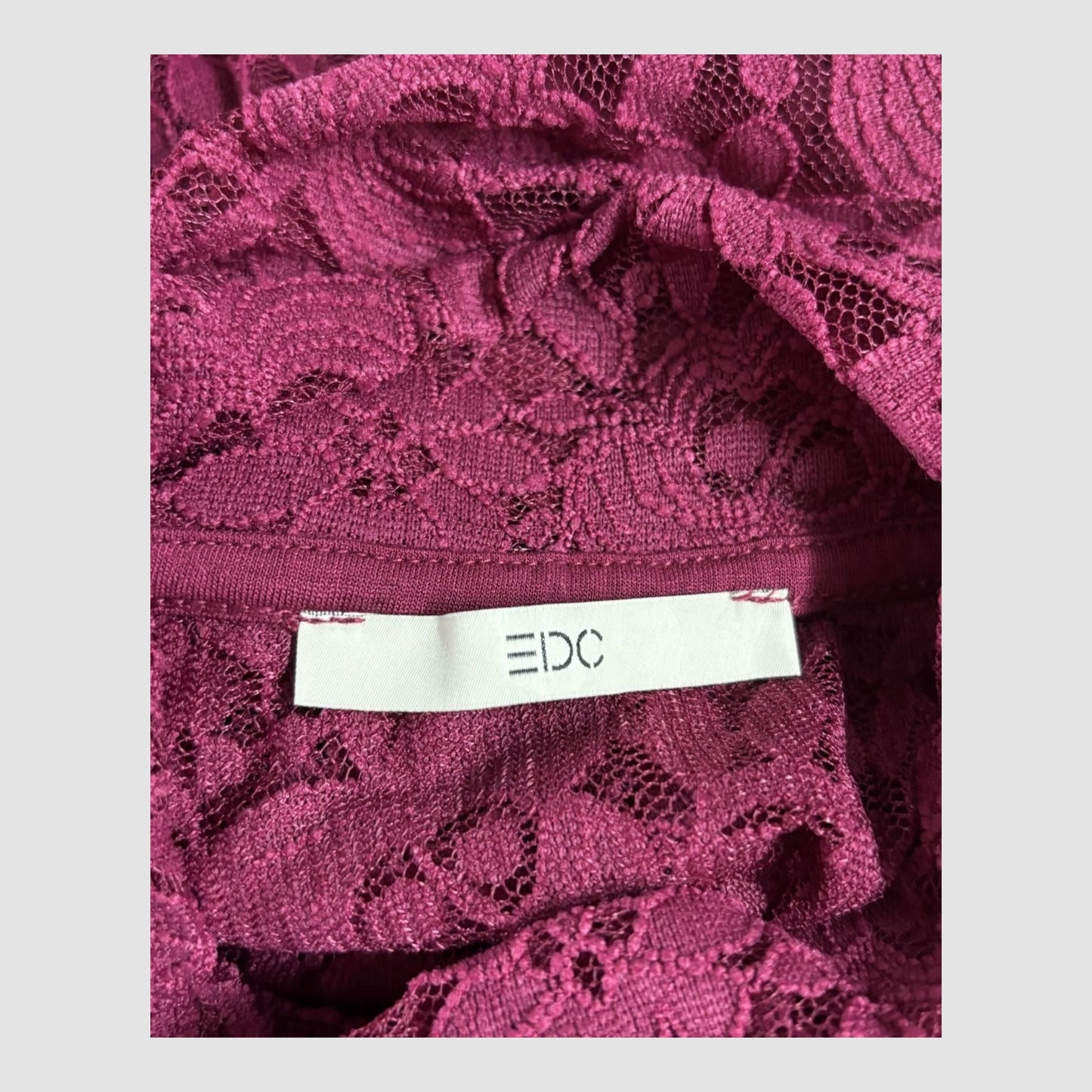 Top em renda EDC by Esprit tamanho S