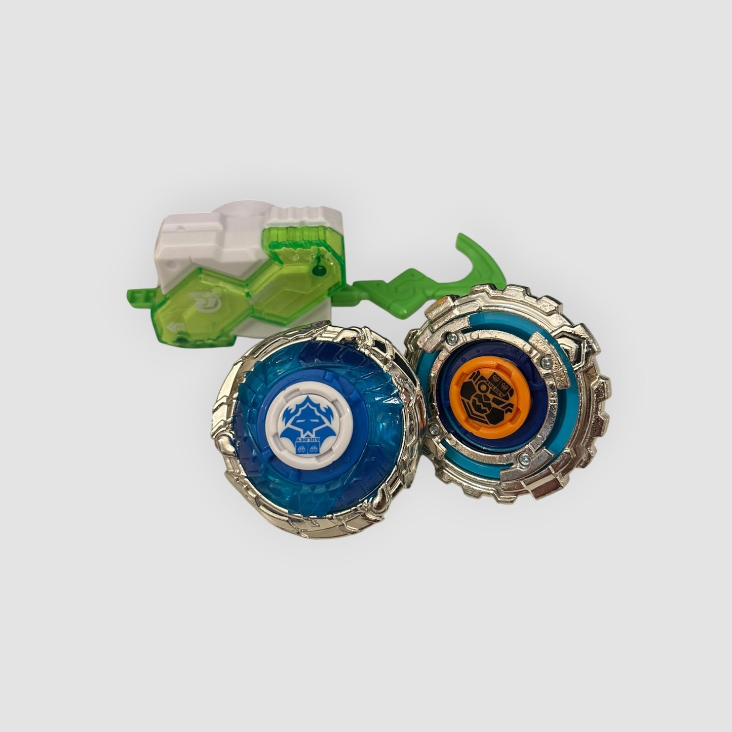 Infinity Nado Shadow Shark X Delver Mecha Em Bom Estado