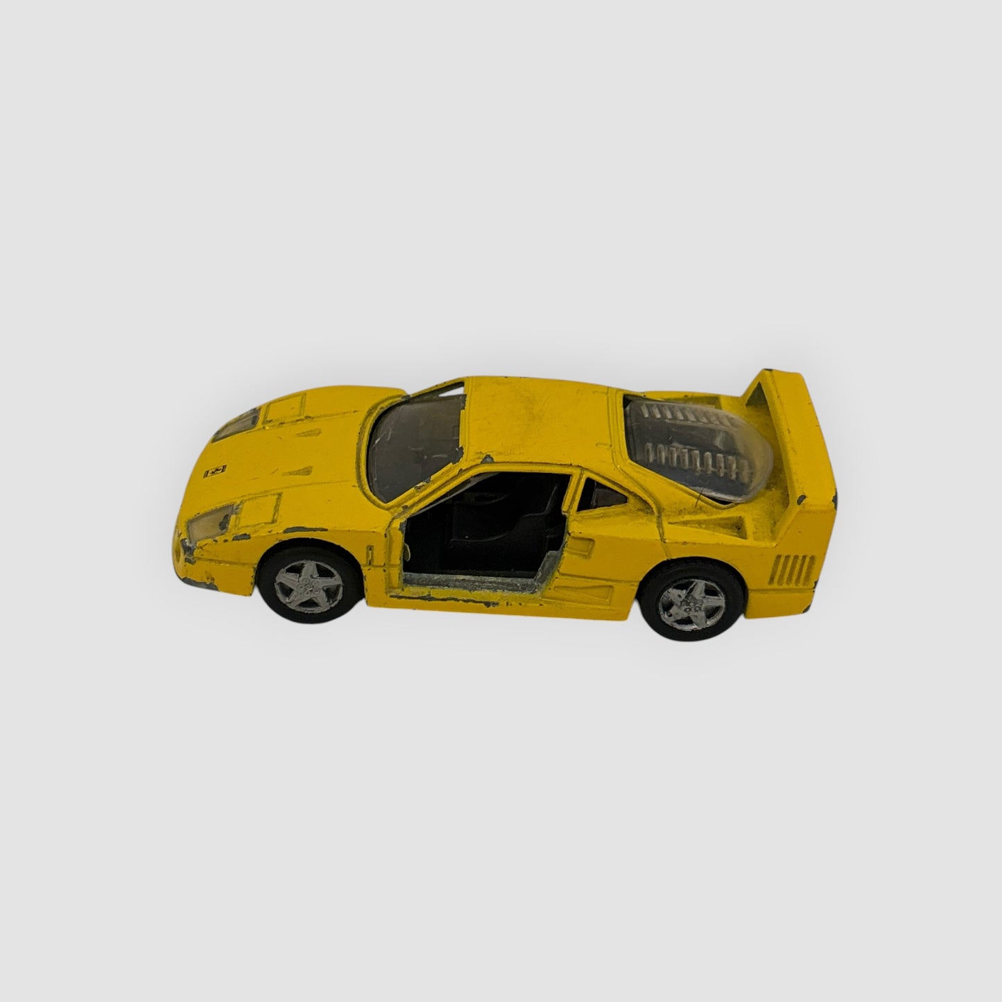 Maisto Ferrari F40 Amarelo 1:39 com Portas Funcionais